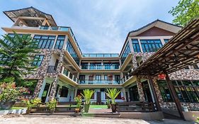 Bentong Eco Wellness Resort 14Room 69Pax By Verano Homestay